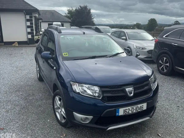 Dacia Sandero Stepway Hatchback, Diesel, 2016, Blue