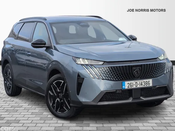 Peugeot 5008 SUV, Petrol Hybrid, 2026, Blue
