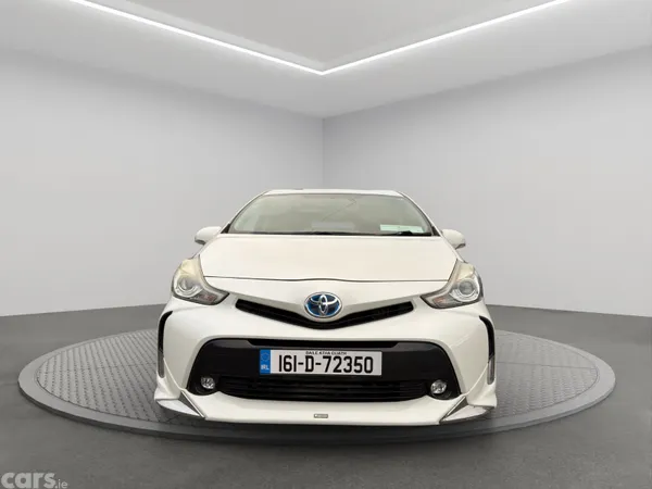 Toyota Prius MPV, Petrol Hybrid, 2016, White