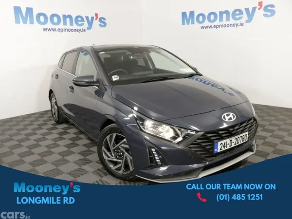 Hyundai i20 Hatchback, Petrol, 2024, Grey