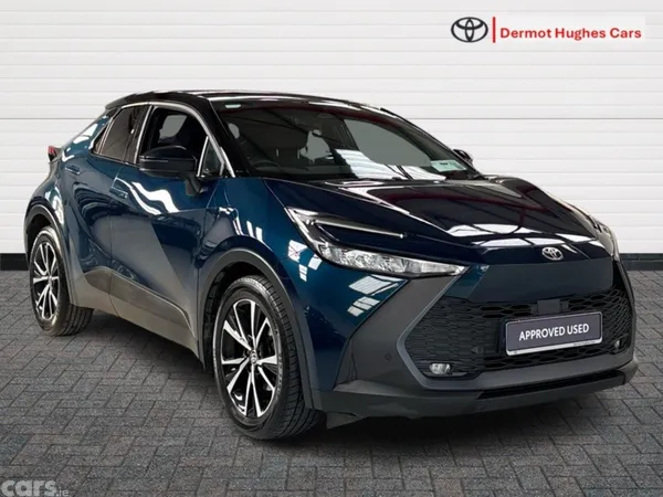 Toyota C-HR SUV, Petrol Hybrid, 2024, Blue