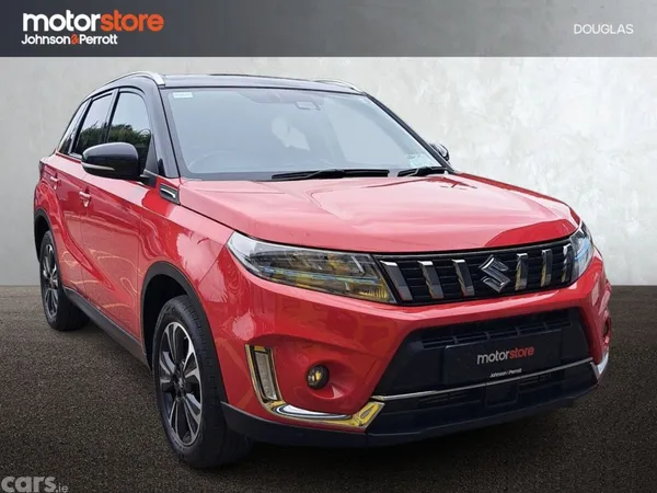 Suzuki Vitara SUV, Petrol, 2023, Red