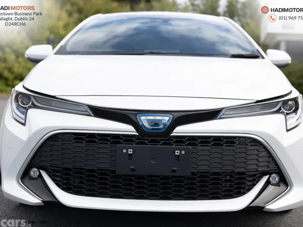 Toyota Corolla Hatchback, Petrol Hybrid, 2020, White