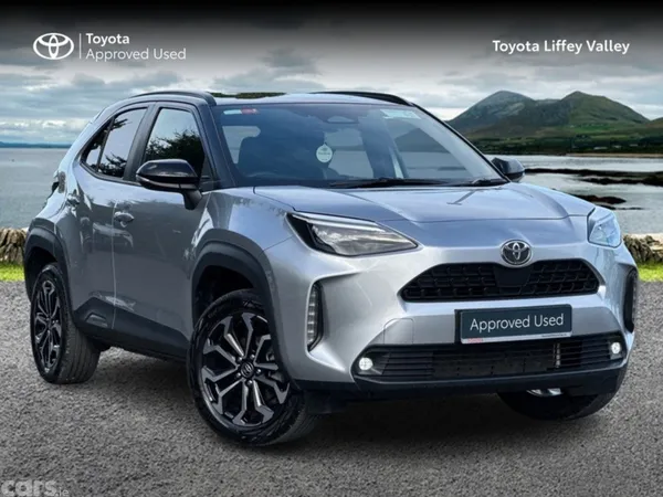 Toyota Yaris Cross Hatchback, Petrol Hybrid, 2026, Grey