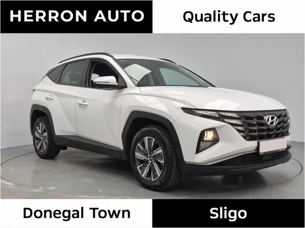 Hyundai Tucson SUV, Petrol Hybrid, 2023, White