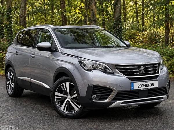 Peugeot 5008 MPV, Diesel, 2020, Grey