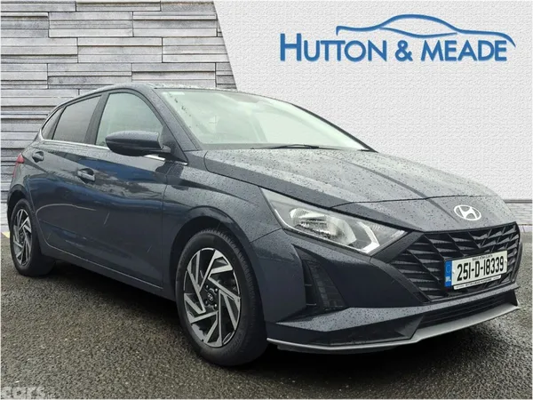 Hyundai i20 Hatchback, Petrol, 2025, Grey