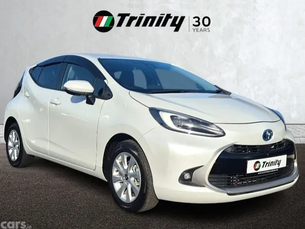 Toyota Aqua Hatchback, Petrol Hybrid, 2023, White