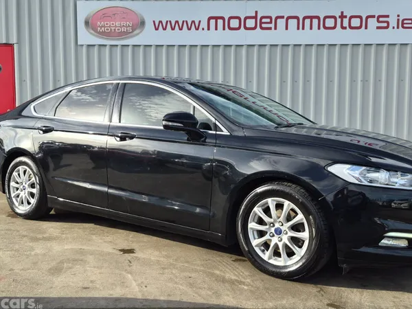 Ford Mondeo Hatchback, Diesel, 2016, Black