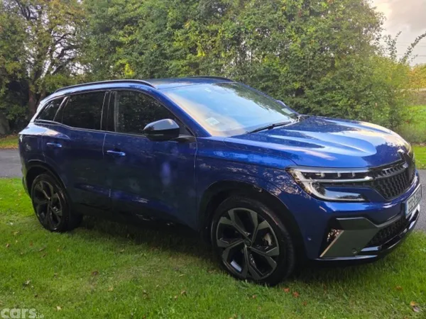 Renault Austral SUV, Petrol, 2023, Blue