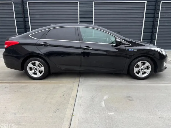 Hyundai i40 Saloon, Diesel, 2014, Black