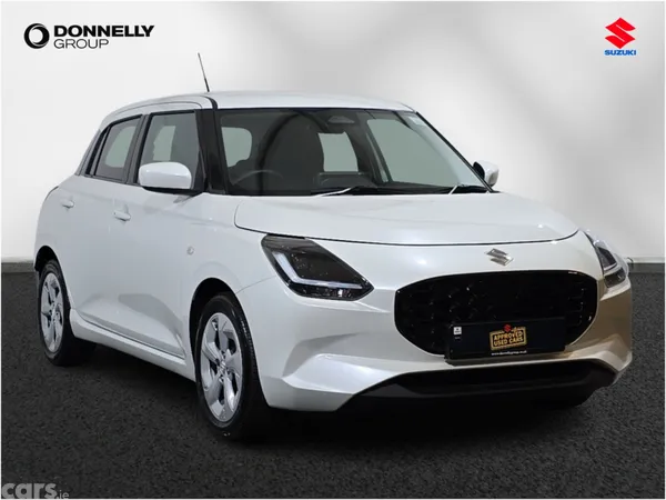 Suzuki Swift Hatchback, Petrol, 2025, White