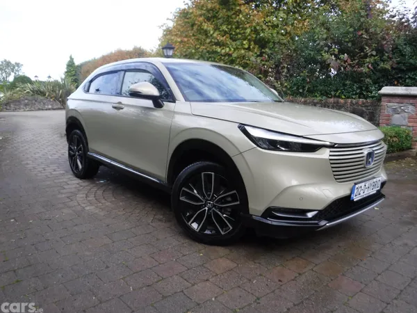 Honda Vezel SUV, Petrol Hybrid, 2021, Beige