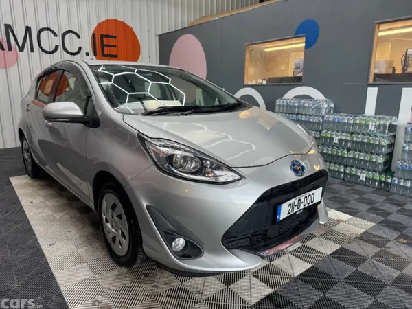 Toyota Aqua Hatchback, Petrol Hybrid, 2021, Silver