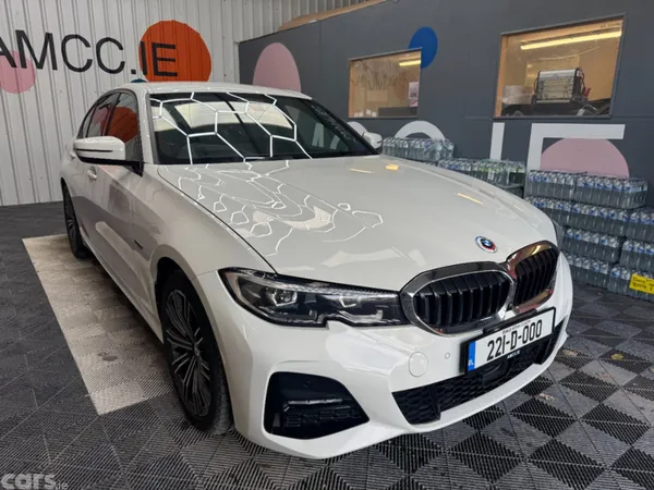 BMW 3-Series Saloon, Petrol Plug-in Hybrid, 2022, White