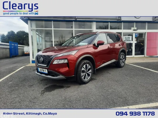 Nissan X-Trail MPV, Petrol Hybrid, 2023, Red