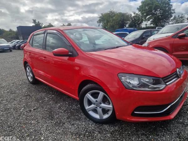 Volkswagen Polo Hatchback, Petrol, 2015, Red