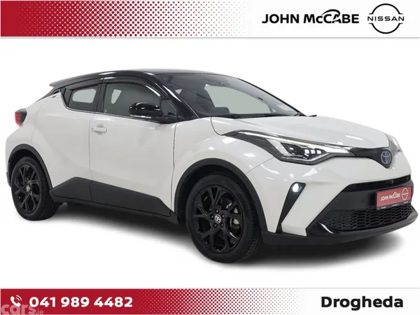 Toyota C-HR SUV, Petrol Hybrid, 2021, White