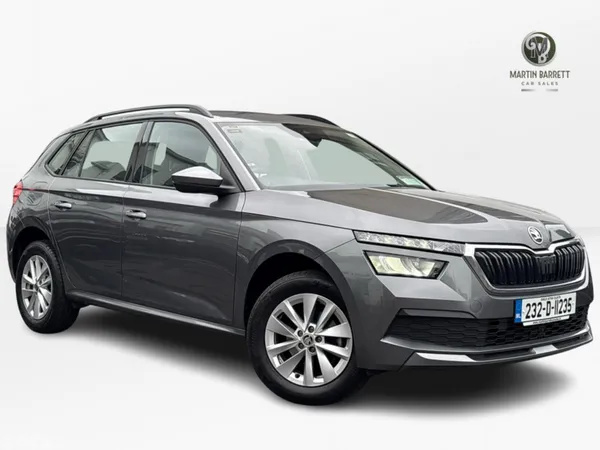Skoda Kamiq Hatchback, Petrol, 2023, Grey