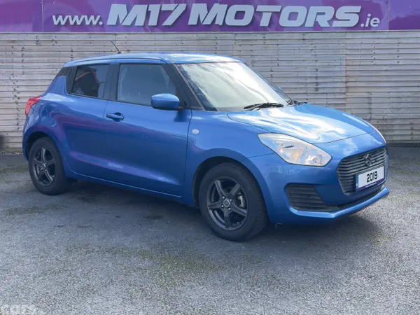 Suzuki Swift Hatchback, Petrol, 2019, Blue