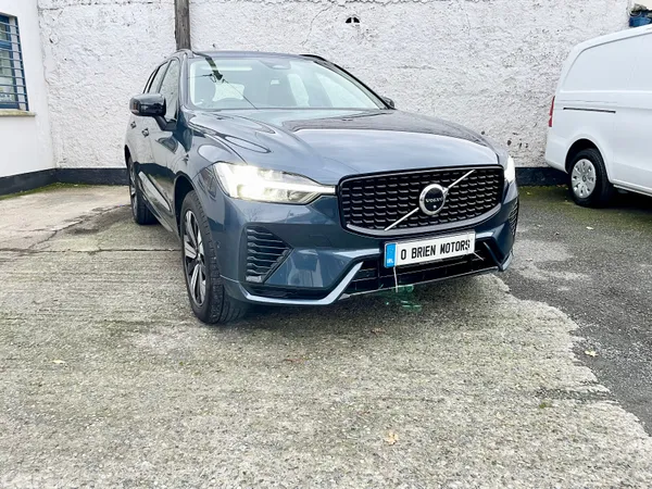 Volvo XC60 SUV, Petrol Plug-in Hybrid, 2024, Blue