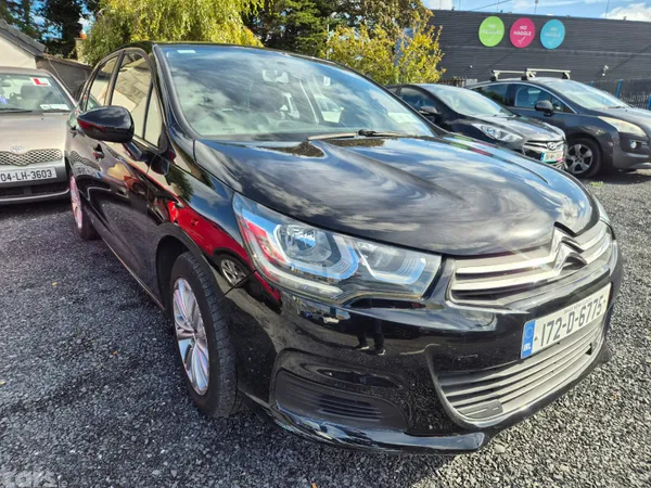 Citroen C4 Hatchback, Petrol, 2017, Black