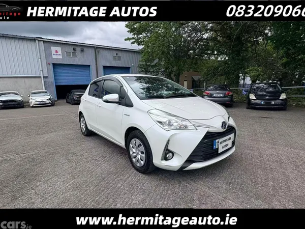 Toyota Vitz Hatchback, Petrol Hybrid, 2017, White