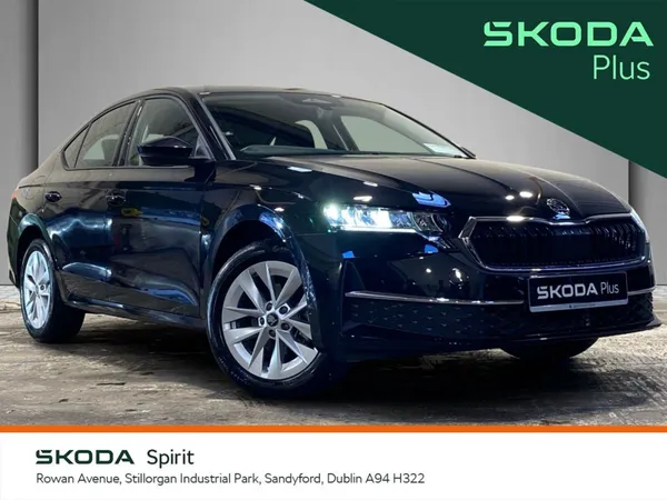 Skoda Octavia Saloon, Petrol, 2026, Black