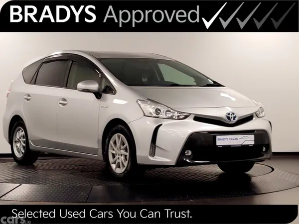 Toyota Prius Hatchback, Petrol, 2016, Silver