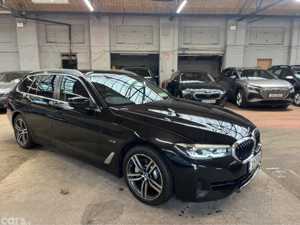 BMW 5-Series Estate, Petrol Plug-in Hybrid, 2023, Black