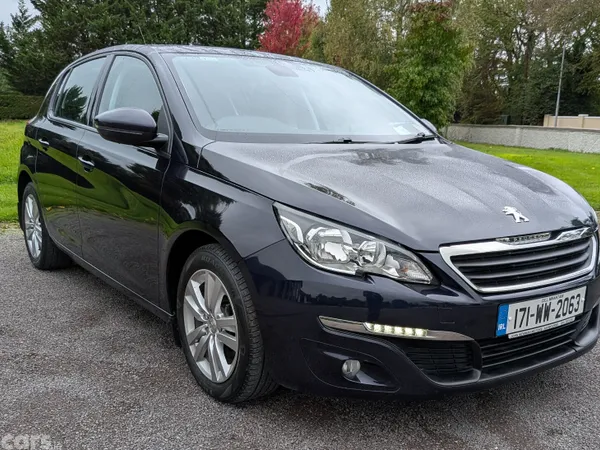 Peugeot 308 Hatchback, Diesel, 2017, Blue