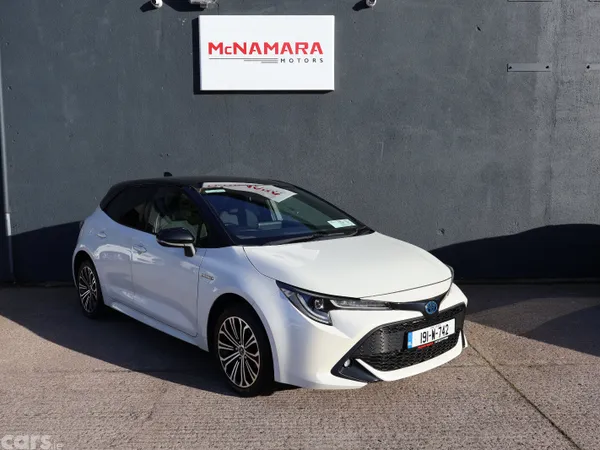 Toyota Corolla Hatchback, Petrol Hybrid, 2019, White