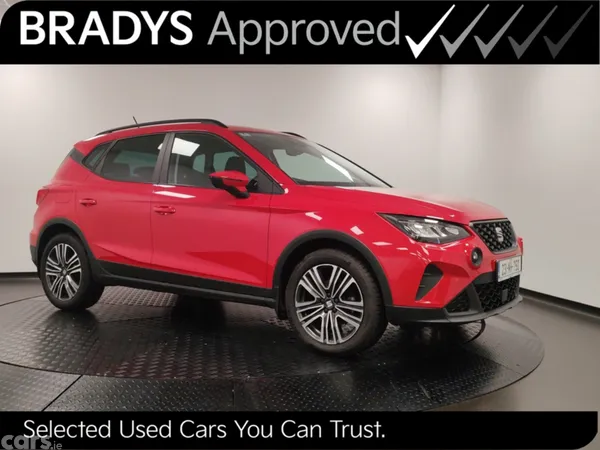 SEAT Arona Hatchback, Petrol, 2023, Red