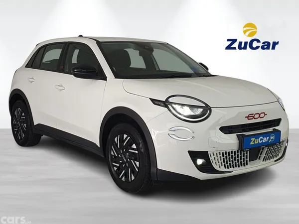 Fiat 600 Hatchback, Electric, 2025, White