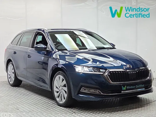 Skoda Octavia Estate, Diesel, 2023, Blue