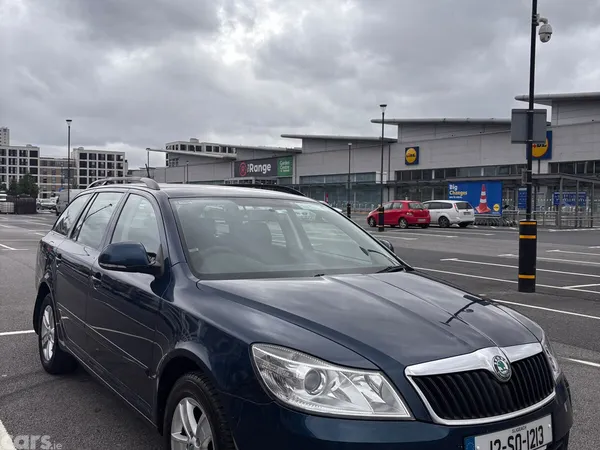 Skoda Octavia Estate, Diesel, 2012, Blue