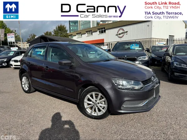 Volkswagen Polo Hatchback, Petrol, 2015, Grey