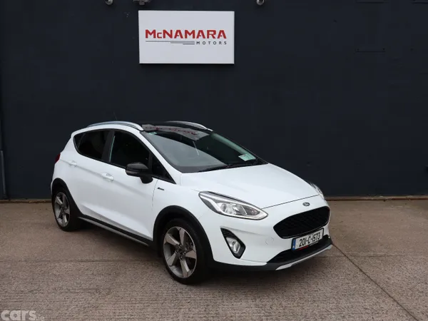 Ford Fiesta Hatchback, Petrol, 2020, White