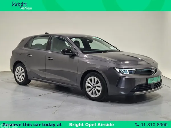 Opel Astra Hatchback, Petrol, 2023, Grey