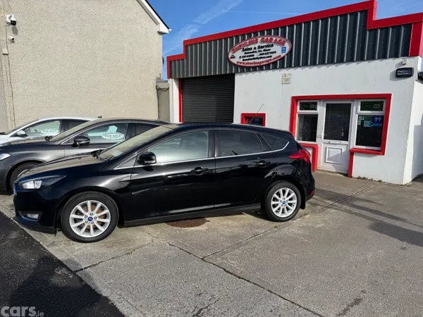 Ford Focus Hatchback, Diesel, 2016, Black
