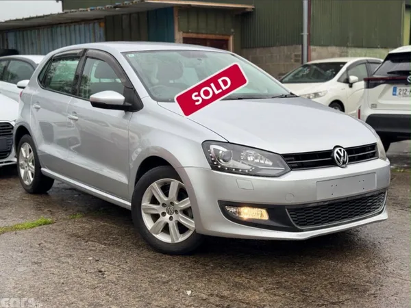 Volkswagen Polo Hatchback, Petrol, 2012, Silver