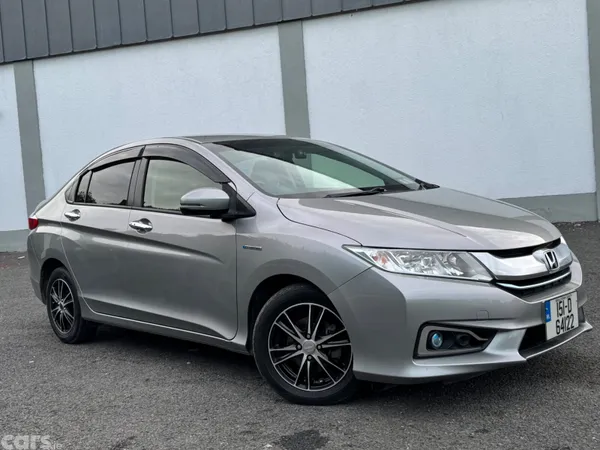 Honda Grace Saloon, Petrol Hybrid, 2015, Silver