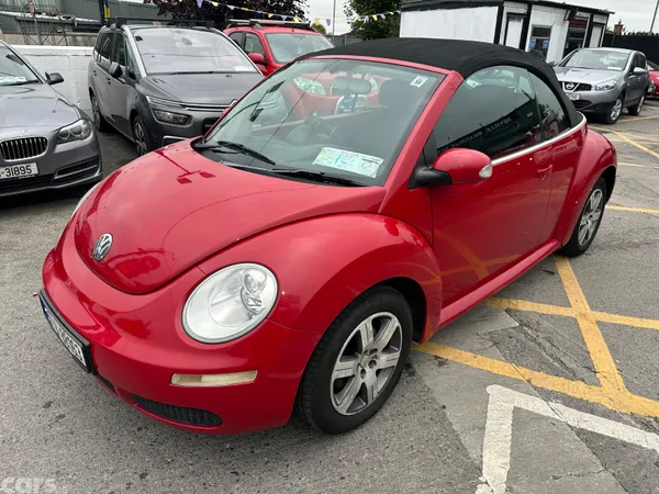Volkswagen Beetle Convertible, Petrol, 2007, Red