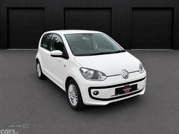 Volkswagen up! , Petrol, 2015, White