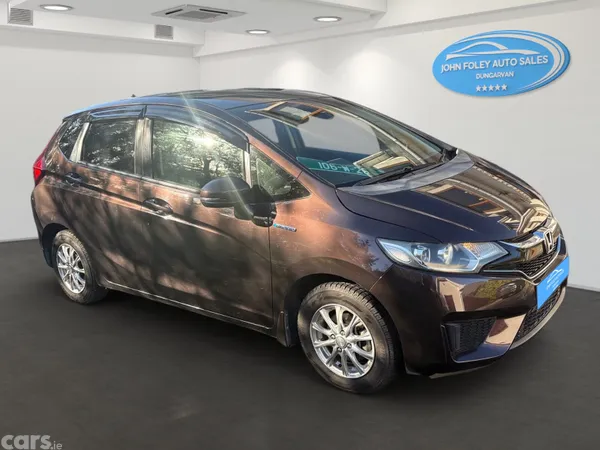 Honda Fit Hatchback, Petrol Hybrid, 2017, Brown