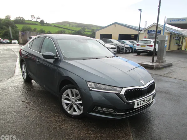Skoda Octavia Hatchback, Diesel, 2021, Grey