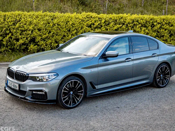 BMW 5-Series Saloon, Diesel, 2017, Blue