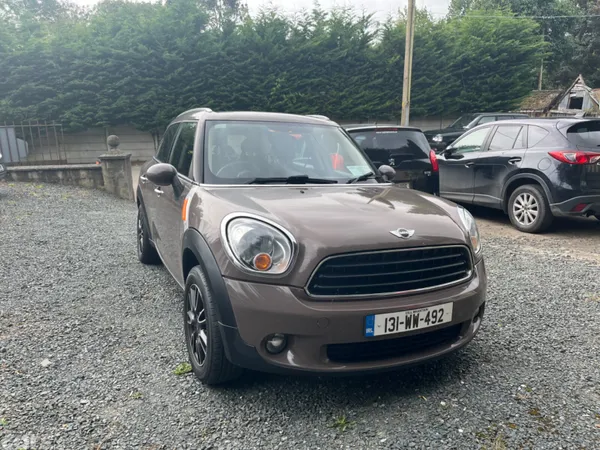 Mini One Estate/Jeep, Diesel, 2013, Brown