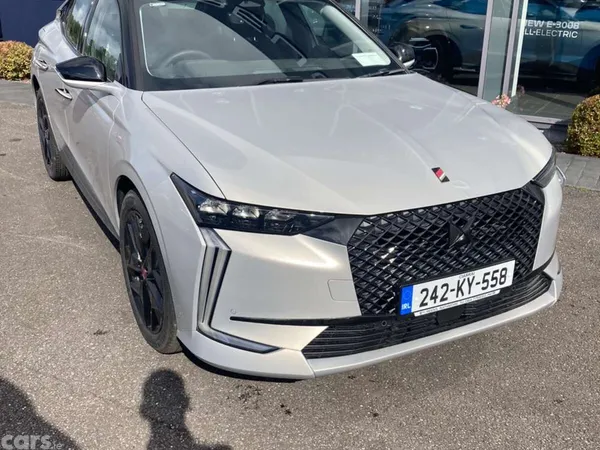 DS Automobiles DS 4 MPV, Petrol, 2024, Grey