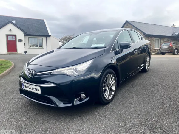 Toyota Avensis Saloon, Diesel, 2015, Grey